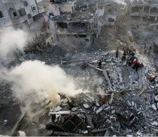 Rayyan home levelled by Israeli attack (Mahmud Hams/AFP-Getty)