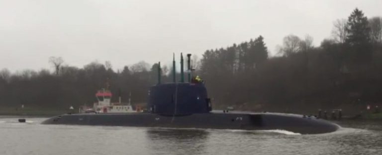 dolphin sub heading to israel